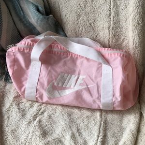 Nike gym bag 🌸💪🏼